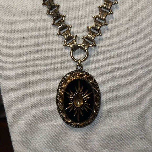 Mark Edge Victorian Gold/Jet Intaglio/Plated Gold Bronze Chain. NWOT - Picture 2 of 5